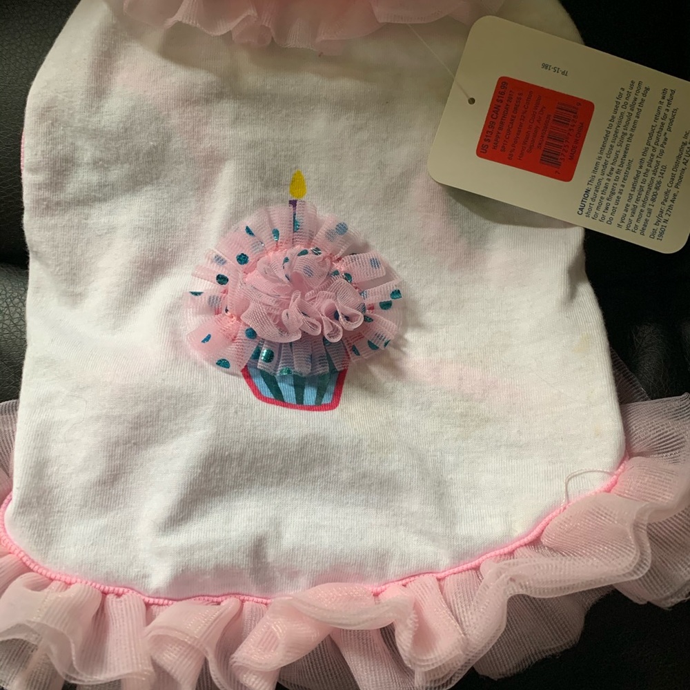 Dog/ cat Birthday girl shirt XS